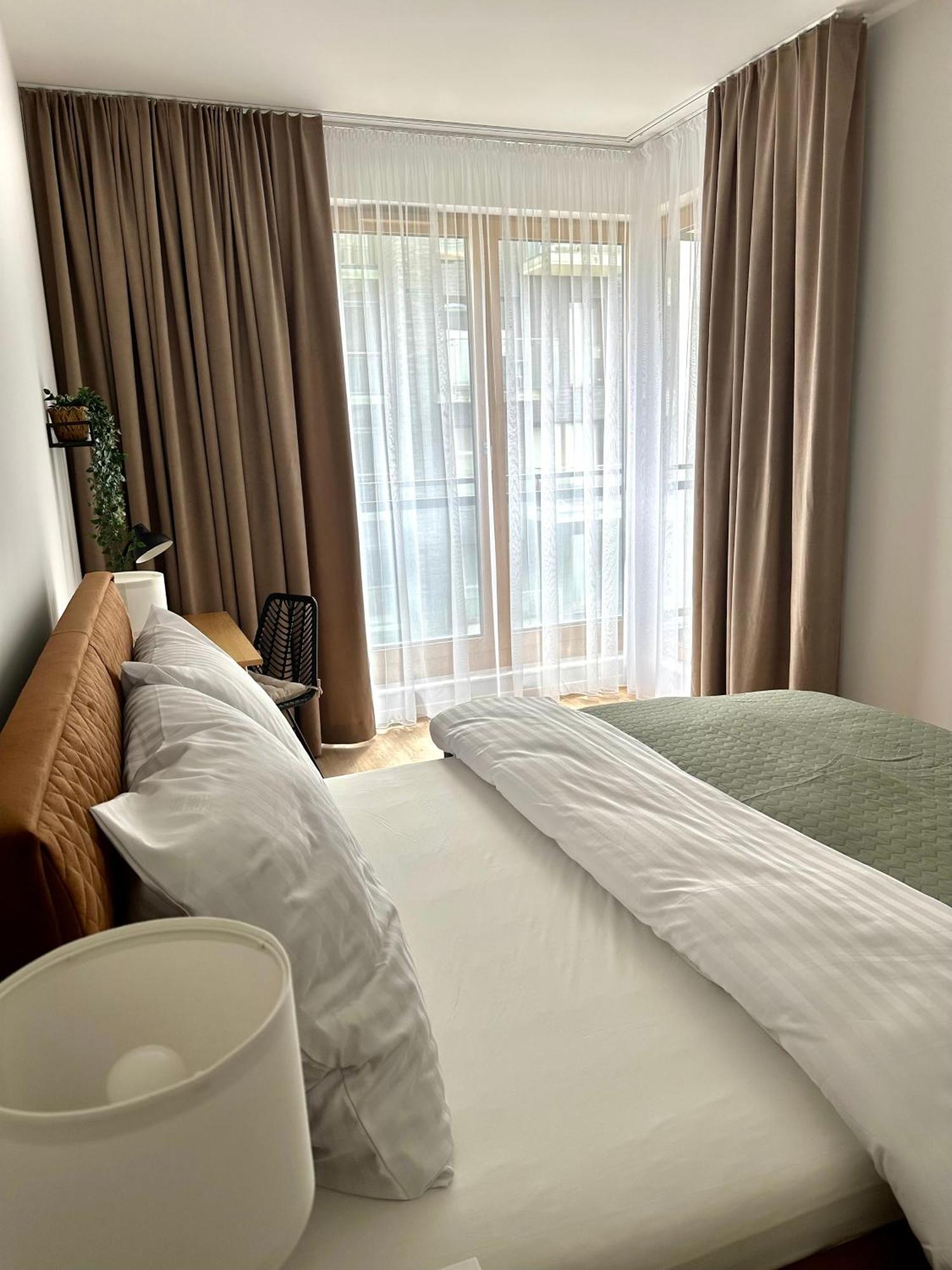 Sunrise Apartment كراكوفيا المظهر الخارجي الصورة